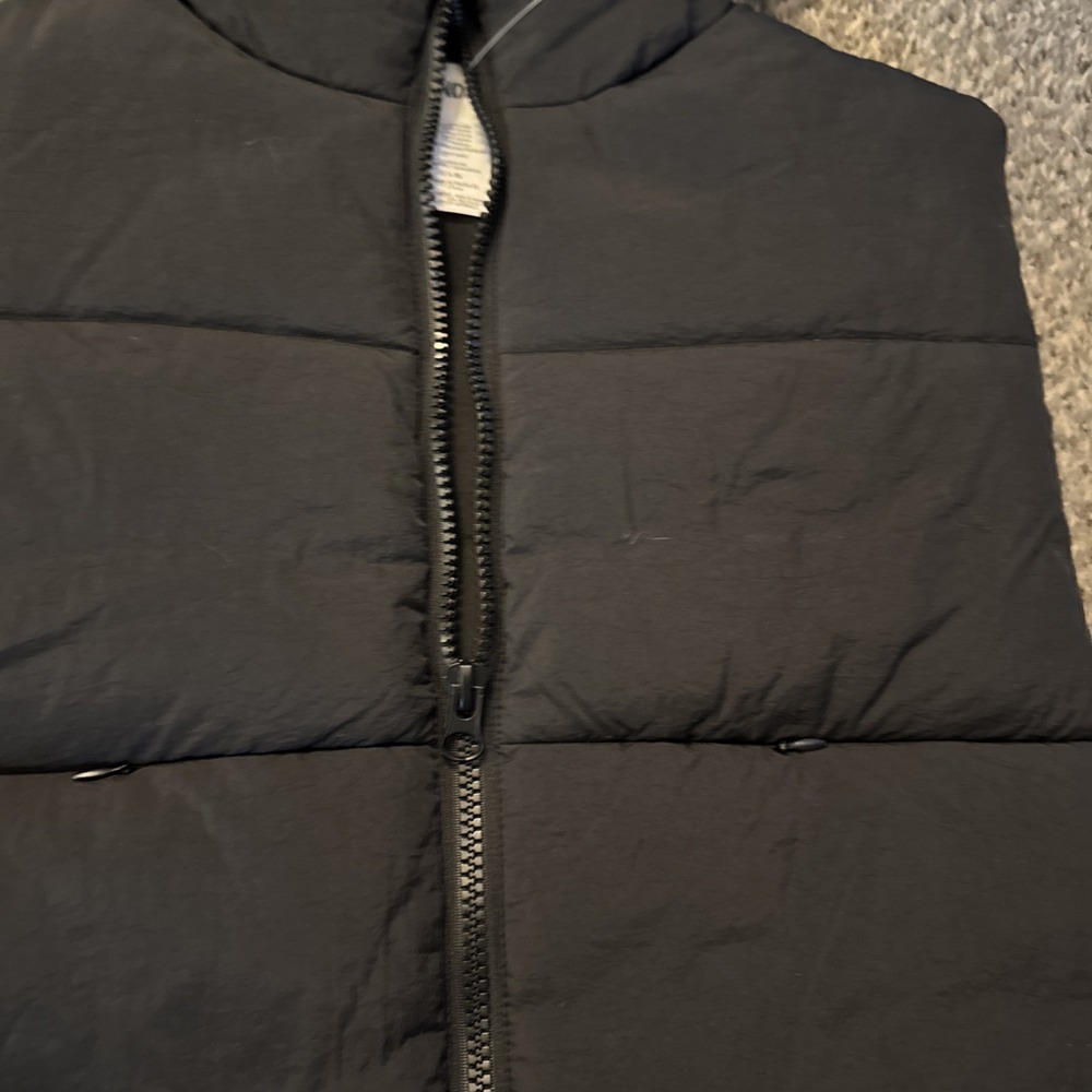 2 No Boundaries Juniors Puffer Vests Black & Green Size S-M - Picture 5 of 12